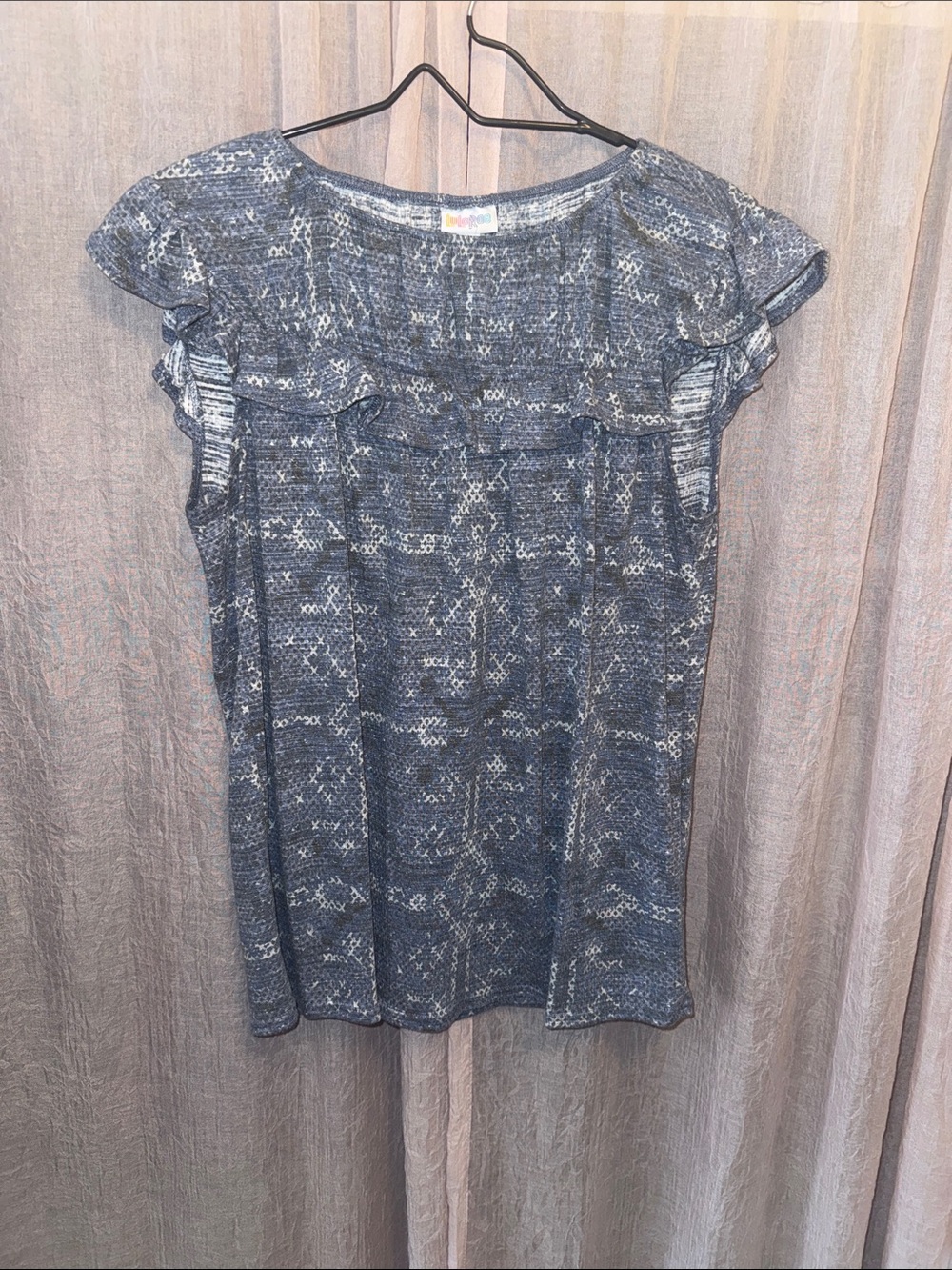 LuLaRoe Blue Patterned Flutter-Sleeve Blouse